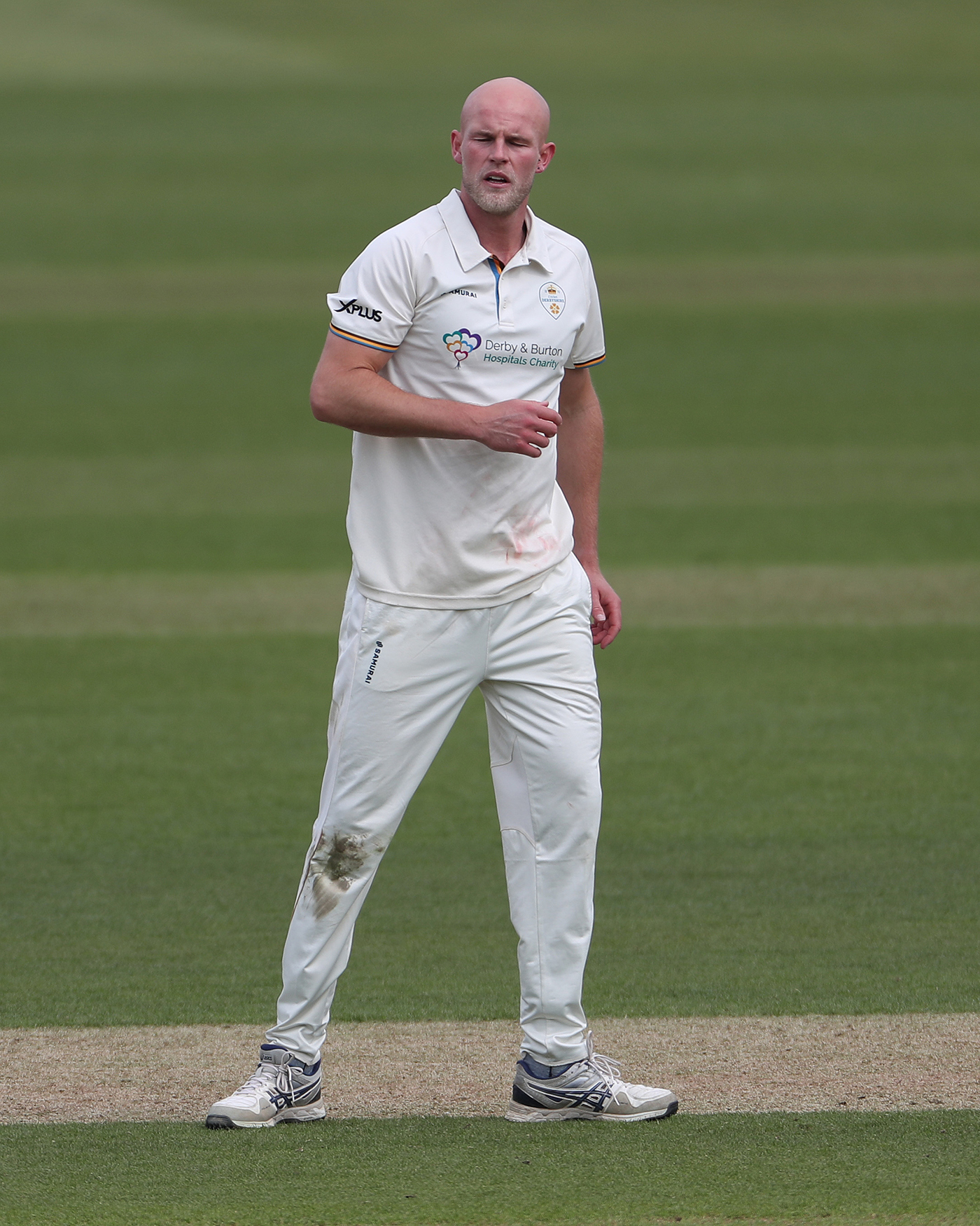dal,-chappell-dig-in-to-salvage-draw-for-derbyshire